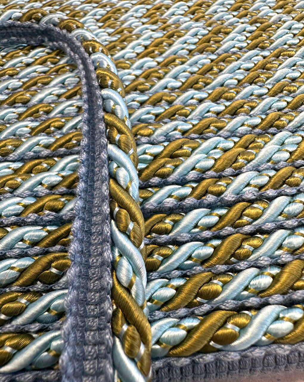 1 Yard Light Blue and Olive Green Decorative Gimp Rope Trim Upholstery Drapery Fabric